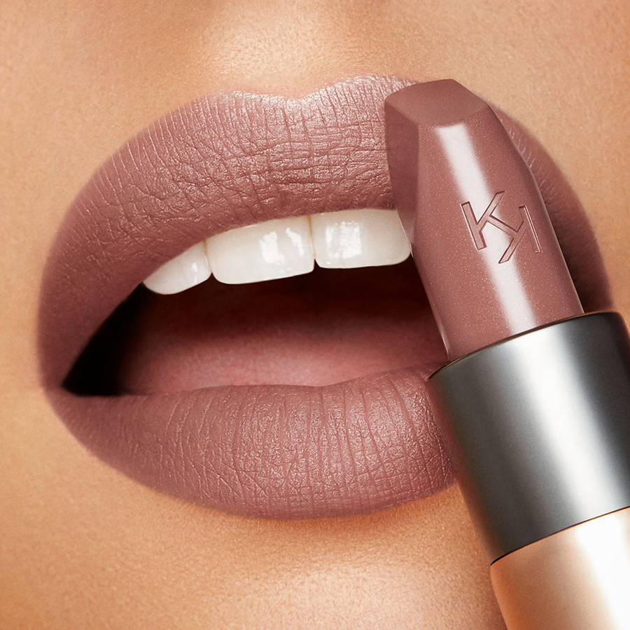 Velvet_Passion_Matte_Lipstick_327_01