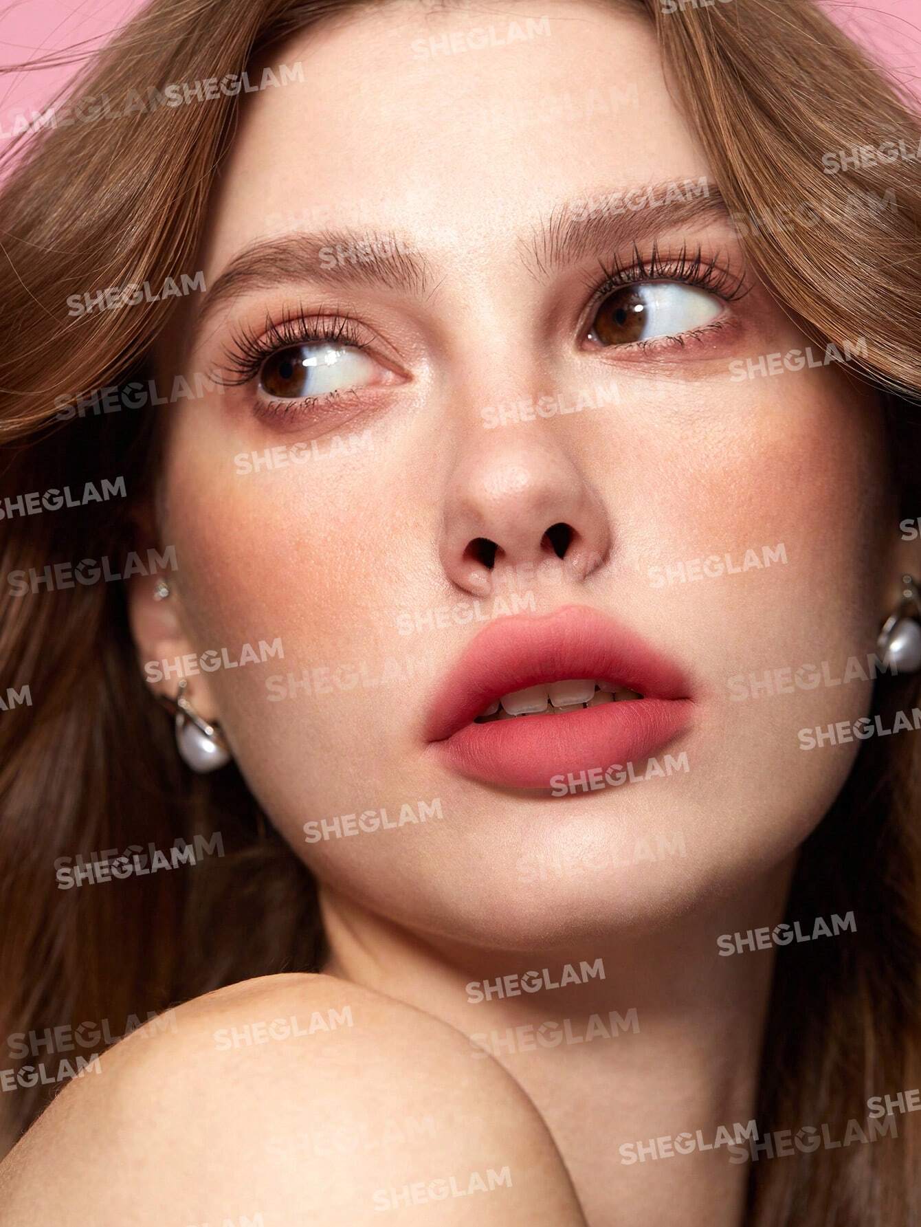 Soft_Haze_Lip_Blur_Little_Things_3